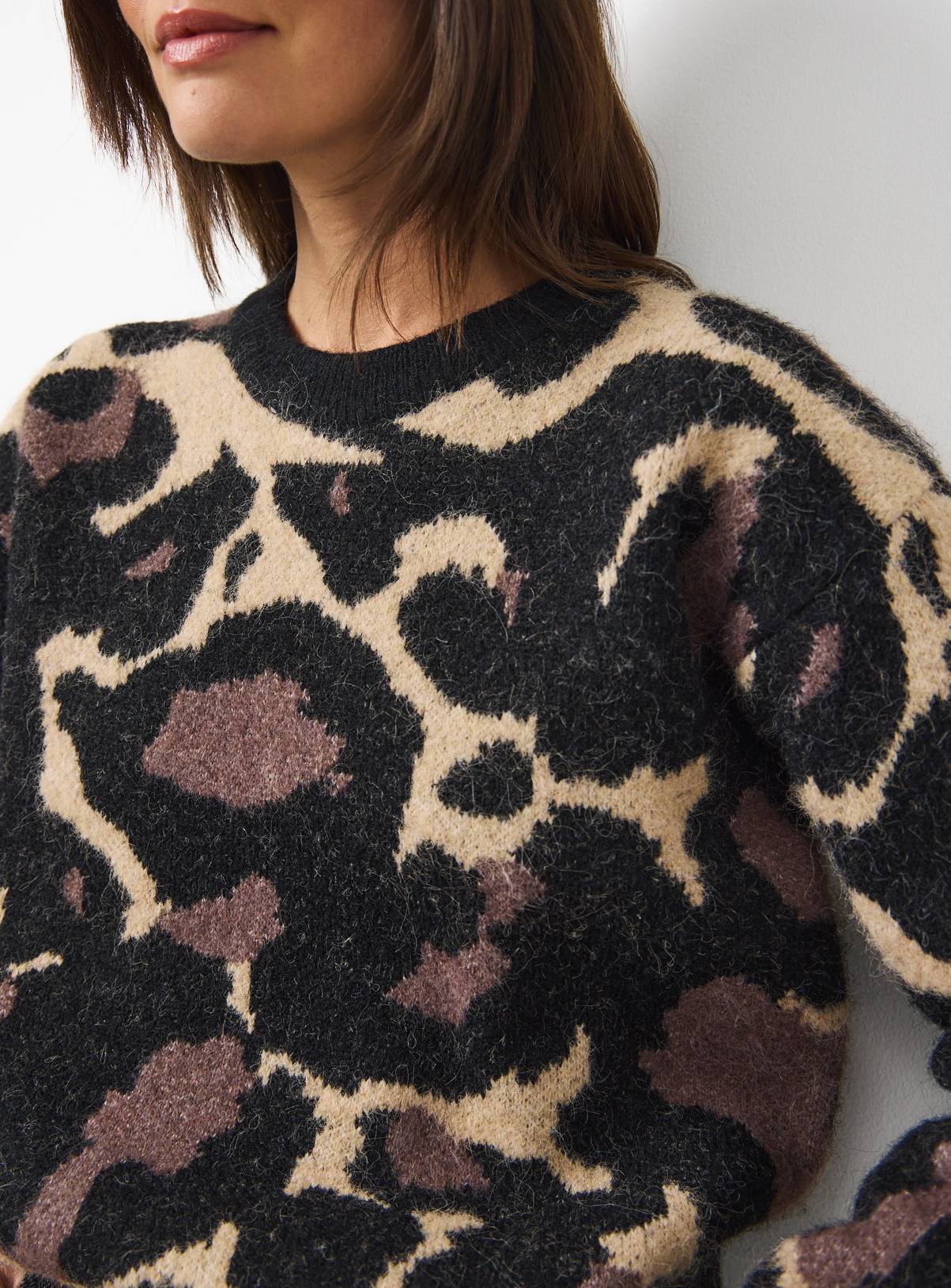 Brown Animal Print Brushed Knit Jumper M - Image 3